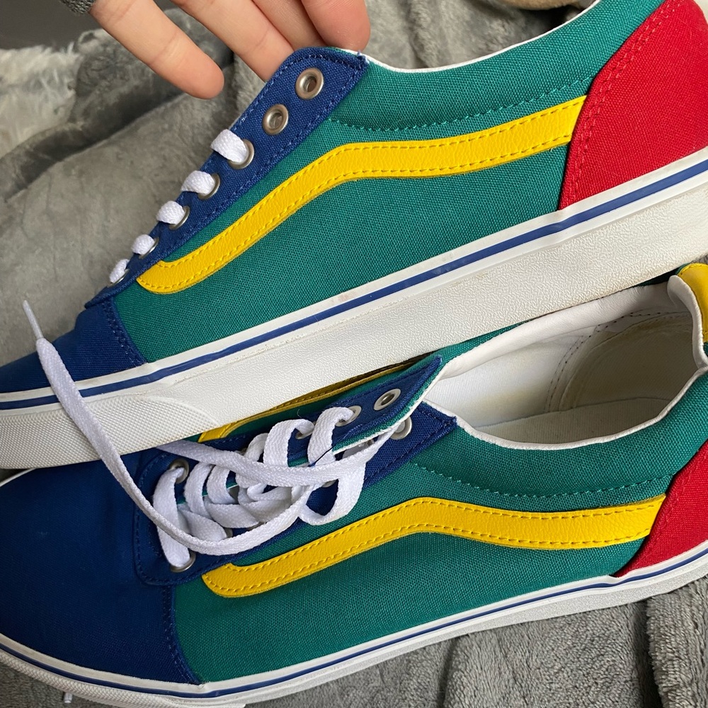 Vans men’s 10.5 multi color